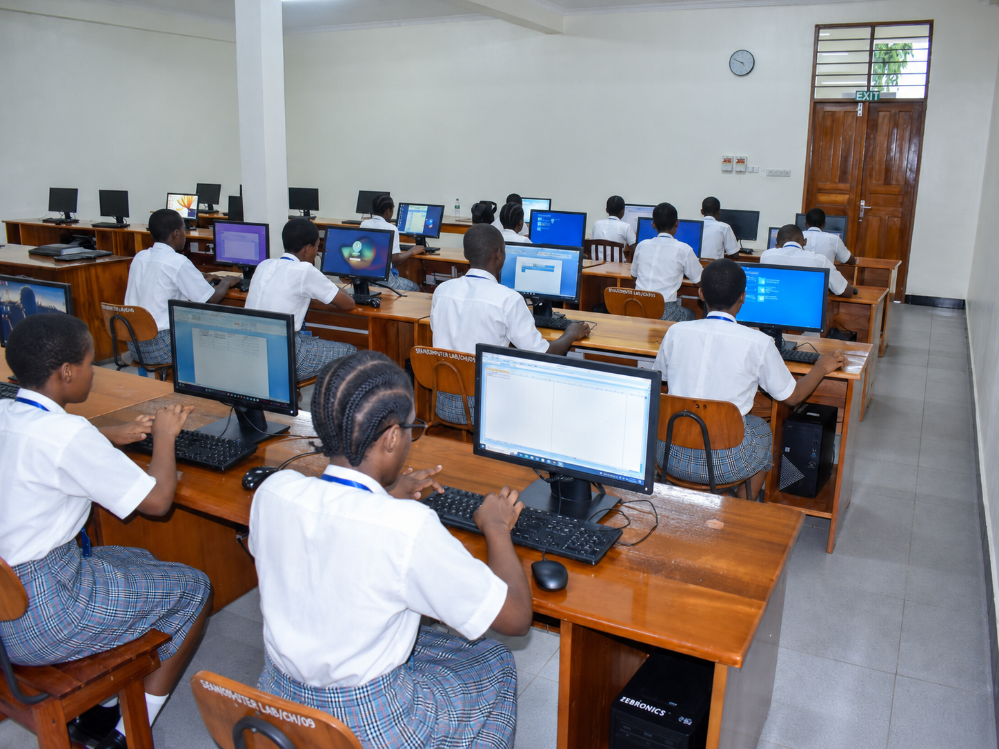 Students using the computer lab